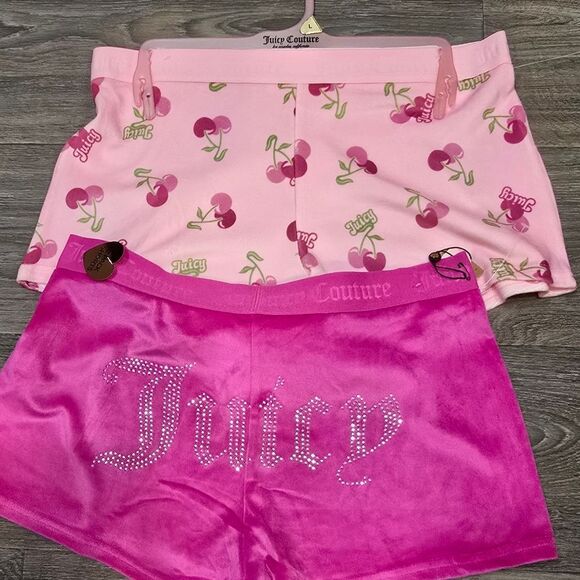 Juicy Couture Juicy Heart Cherries & Rhinestone Logo 2-PK Velour Lounge Shorts - Picture 3 of 4